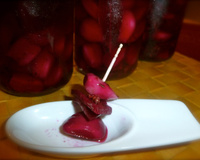 Ail et betterave marinés à la russe