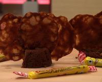 Ces tuiles au Carambar sont idéales pour décorer vos desserts, amusez petits et grands et surtout se régaler en toute simplicité !