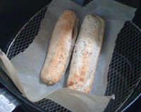 Cigares au chèvre, à la viande des grisons et à la confiture d'abricot façon airfryer