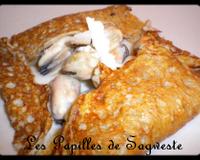 Des moules bien relevées, un petite touche de crème et des galettes chaudes et croustillantes