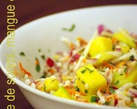 Salade de surimi, mangue et coco