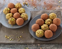 Truffes au chocolat, châtaignes et orange