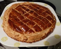 Galette des rois à la frangipane et fleur d'oranger