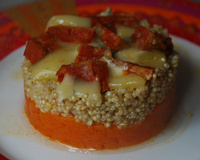 Millefeuille potiron, quinoa au bleu chorizo et morbier fondu