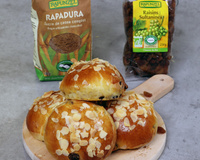 Briochettes aux raisins secs et amandes