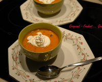 Un potage ou le potiron se marie avec la carotte et l'orange et une veloute de crème parfumée aux épices vient le rehausser.Vous pourrez suivant votre goût réaliser un…