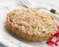 Tarte rhubarbe amandine en crumble