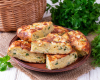 “C’est presque un nuage”: ce gâteau aux courgettes et chèvre frais va devenir votre recette préférée de l’été