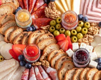 Oubliez la planche apéro, voici le tableau apéro : Noémie Honiat vous partage sa recette originale !