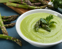 Crème d'asperge froide