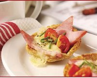 Croustades de fromage, jambon et tomate