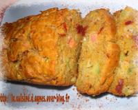 Un cake que vous pouvez accompagner d'une petite salade de mesclun ou/et de quelques tomates confites..idéal en entrée avec une petite salade, à…