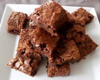 Un brownie tendre avec un goût de Nutella mais discret.