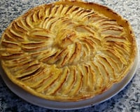 Tarte sablée aux pommes et crème pâtissière