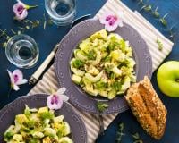 Julie Andrieu partage sa recette de salade multivitaminée et rafraîchissante pour les beaux jours !