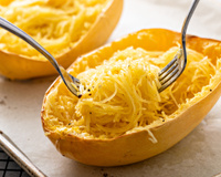 Vous ne savez pas comment manger la courge spaghetti ? Voici la meilleure façon de la préparer