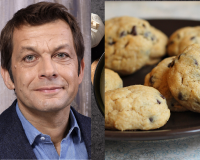 “C’est comme les cookies” : Laurent Mariotte partage la recette ancienne des gâteaux peau de lait