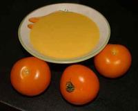 Pour changer de la traditionnelle soupe froide de tomates ou du gaspacho voici une recette pleine de soleil pour l'été !