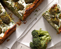 Cake aux brocolis et au feta