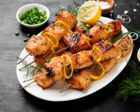 15 recettes de délicieuses brochettes pour vos barbecues cet été !