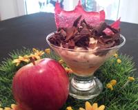 La star c'est la pomme ! pomme en confiture, pomme caramélisée, pomme en compote, pomme en chantilly, tout y passe pour obtenir un nouveau dessert, à servir bien frais