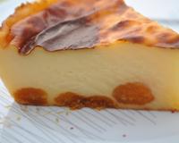 Une autre recette de flan pâtissier, mais la ! il y à des abricots moelleux qui donne un petit goût acidulé. On à presque l impression…