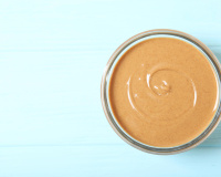 Si vous aimez la mousse au chocolat, vous allez adorer cette recette au beurre de cacahuètes