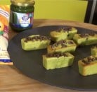 Financiers à la pistache et aux pépites de chocolat