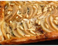 Une tarte fort parfumée.... avec un délicat mariage poire fromage.