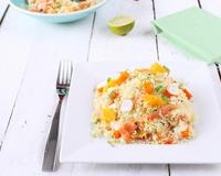 Une version originale de taboulé : surimi, saumon fumé, agrumes, semoule...