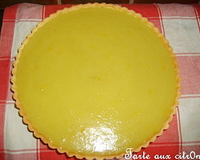 Préparer votre pâte et la crème aux citrons.