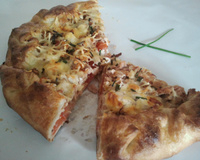 Tourte aux tomates cerises, thon et ciboulette