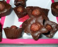Chocolat noir et noisettes