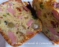 Un cake pas du tout bourratif, léger et bien goûteux, on s'est régalé. Peut se servir aussi en apéritif, au dîner accompagné d'une salade verte et dans bien d'autres…