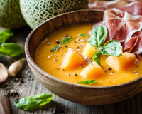 Gaspacho : nos recettes de soupes froides qui changent de la tomate !