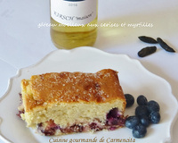 Gâteau moelleux aux cerises et myrtilles