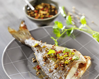 Dorade marinée et dorée au four