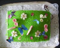 La magie opère quand on découpe le gâteau, l'intérieur en fait de plusieurs couleurs. 