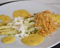 Une recette d'asperges absolument délicieuse et pleine de saveurs !
La sauce hollandaise est parait-il délicate à réussir, mais si vous suivez bien ma recette, ce sera…