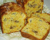 Cake aux carottes, bleu et noix