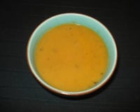 Velouté de courgette à la tomate
