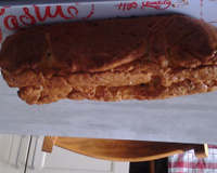 Cake salé au poulet, oignons et thym