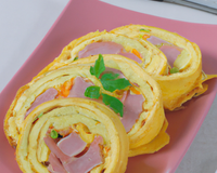 Omelette roulée au jambon