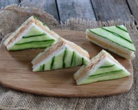 Mini club-sandwich concombre et saumon