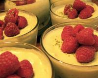 Un dessert à quatre mains (enfin plutôt trois et demie d'ailleurs) pour se remettre de la défaite, se dire (et s'entendre dire) qu'on n'est pas si mauvais...Pour les…