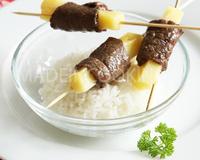 Loin d'être une spécialité japonaise mais tous les restaurants japonais à Paris servent ce plat.