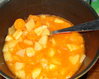 Pommes de terre et ses carottes fondantes