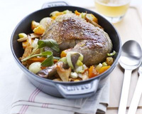 Pintade fermière aux légumes d'hiver