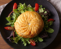 Feuilleté au Camembert, lardons et pommes de terre