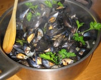 Moules au vin blanc et persil